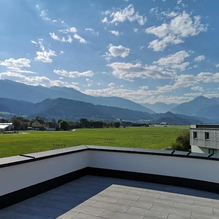 Deluxe City Airport Apartament Innsbruck
