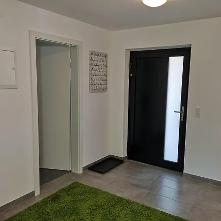 Apartament Deluxe City Airport *